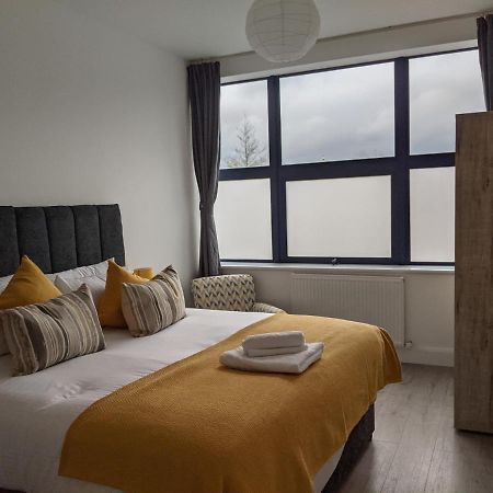 Sapphire House Telford Apartment Luaran gambar